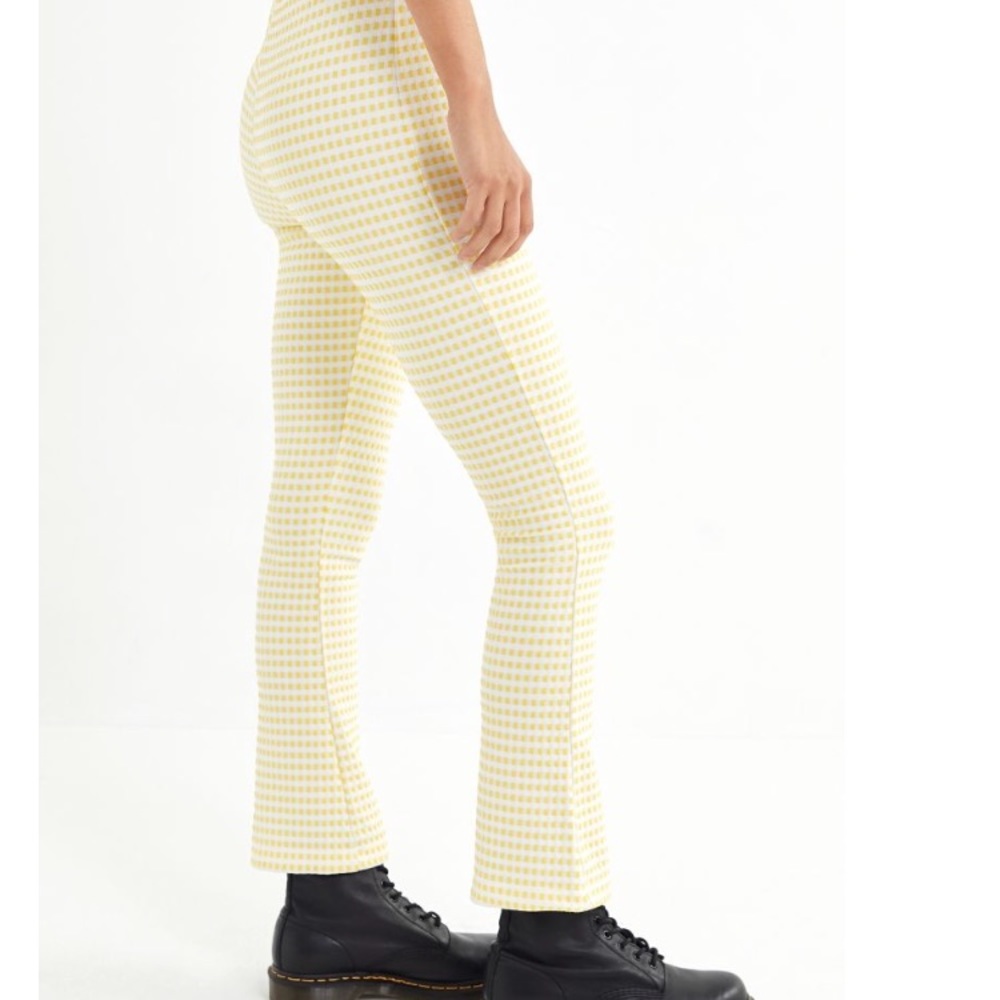 UO Cropped Flare Pant